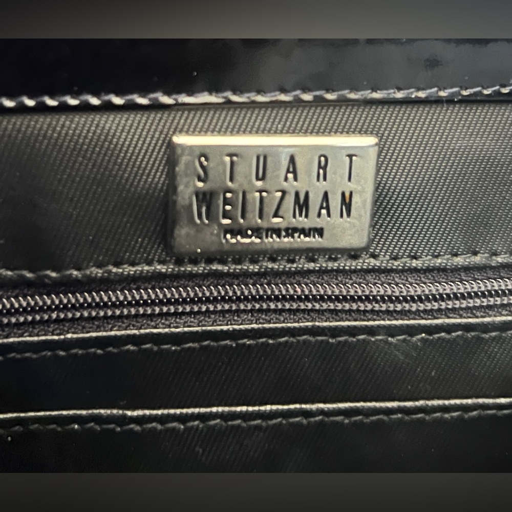 Stuart Weitzman Black Trapeze Shoulder Bag Patent Leather Silver Hardware Mint - Picture 9 of 9